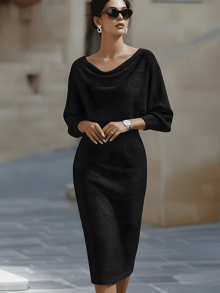 Lydia | Elegant Round Neck Midi Dress