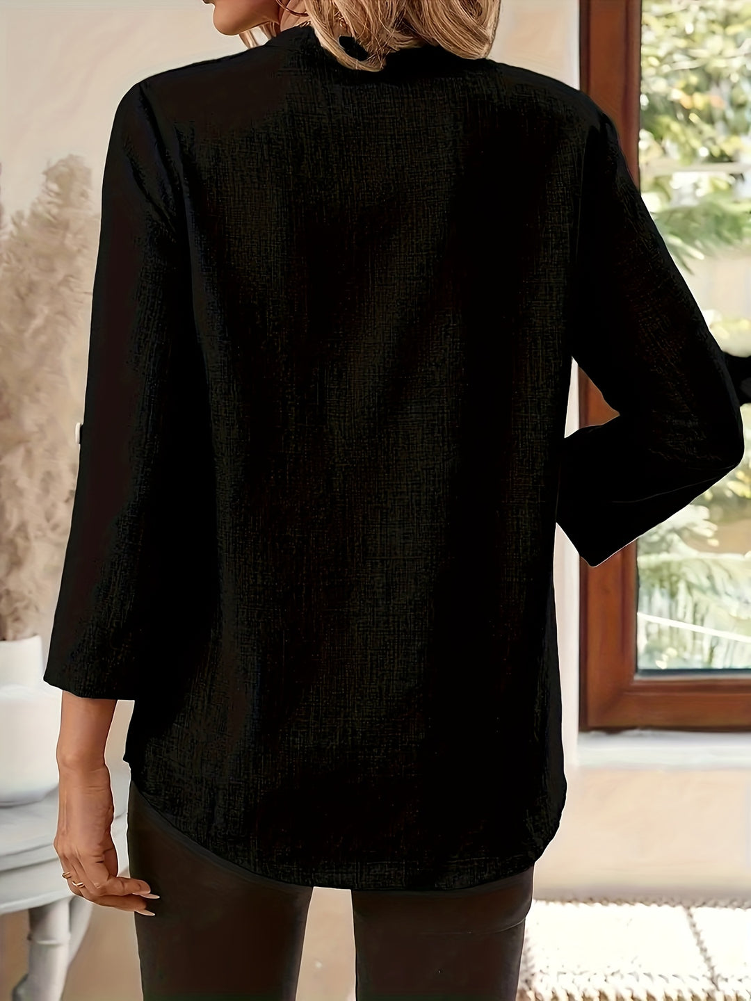 Sylvie | Relaxed V-Neck Top