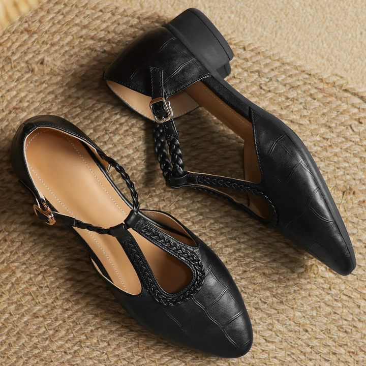 Freya | Classic Strap Shoes