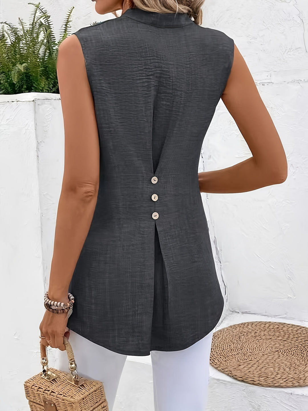 Tessa | Relaxed Sleeveless Blouse