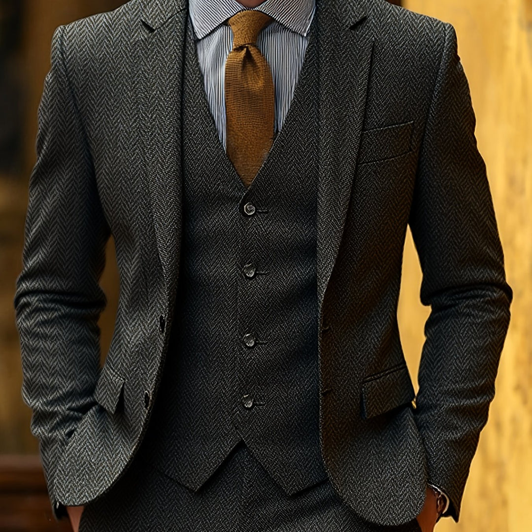 Winston | Herringbone Three-Piece Suit