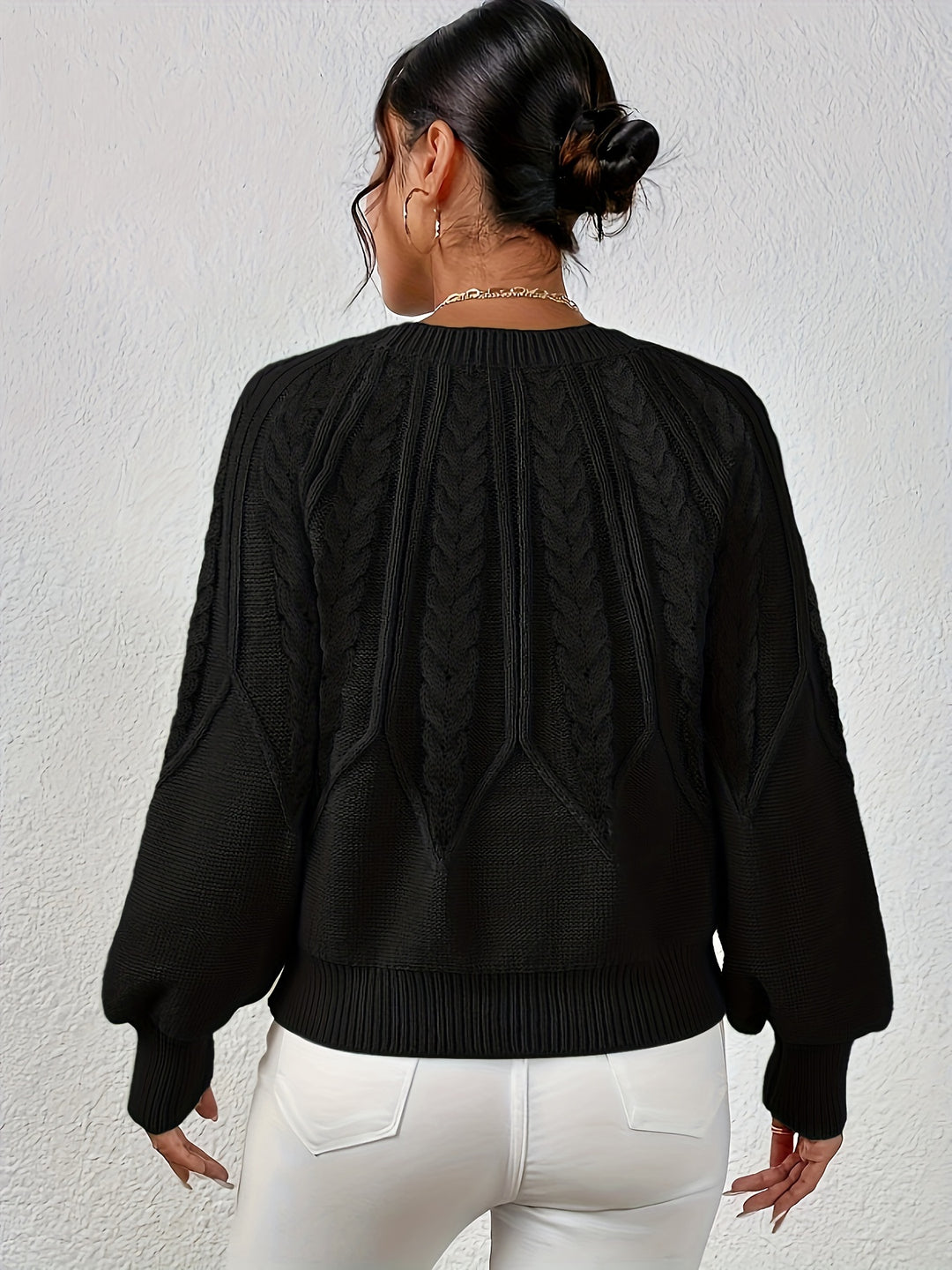 Ophelia | Relaxed Cable-Knit Sweater