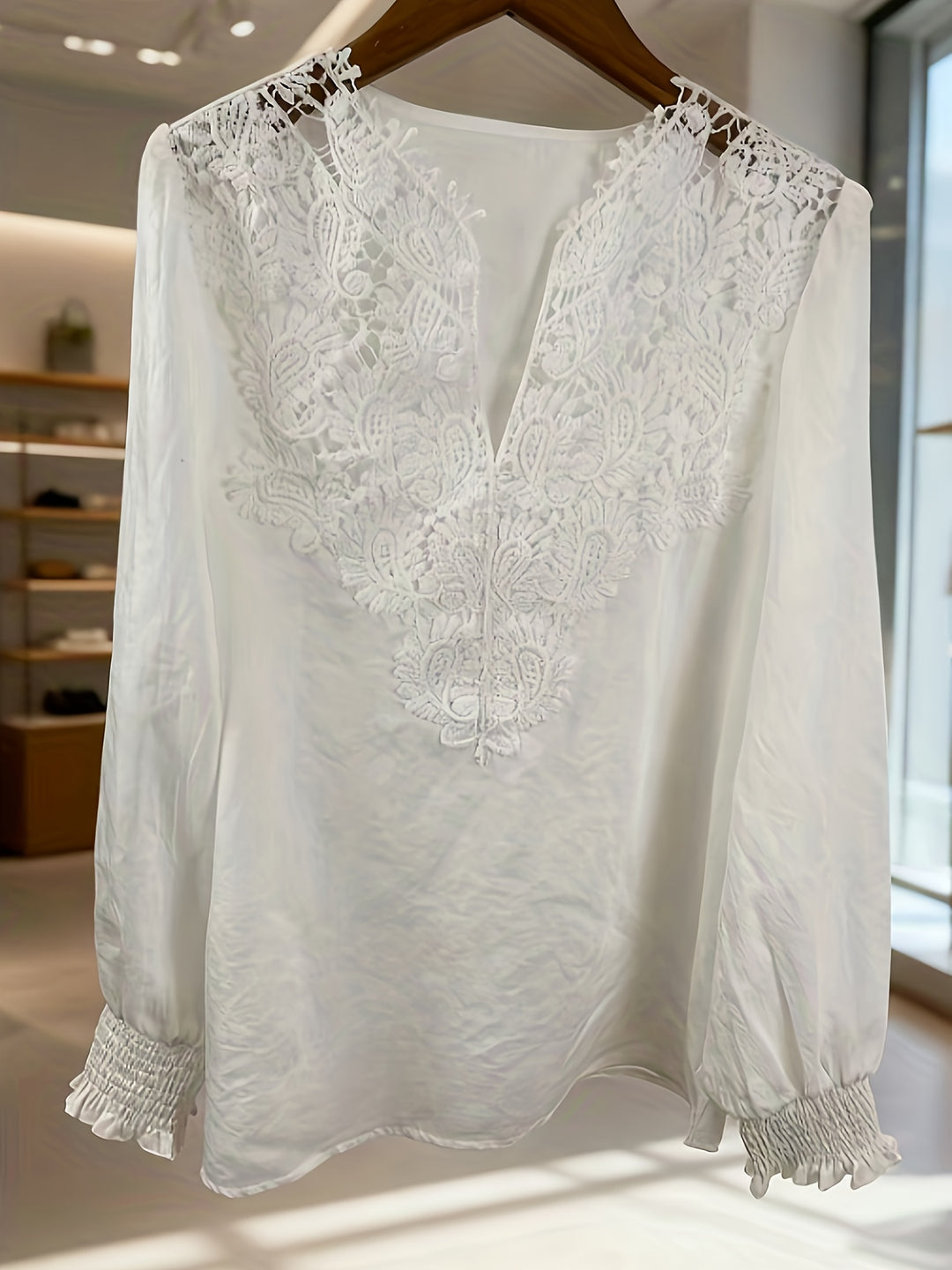 Harriet | Refined Lace-Detail Blouse