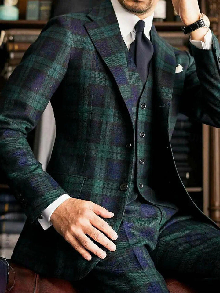 Warren | Stylish Single Breasted Two-buttons 3 Piece Suit