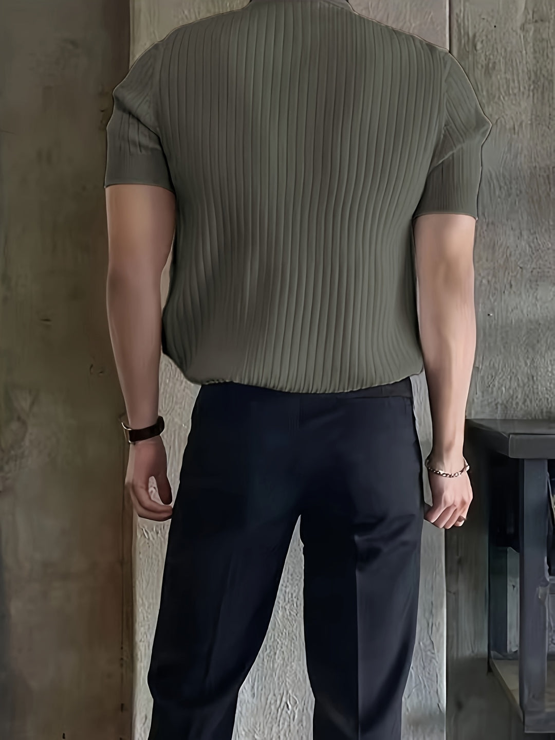 Maxwell | Ribbed Open-Collar Polo Shirt