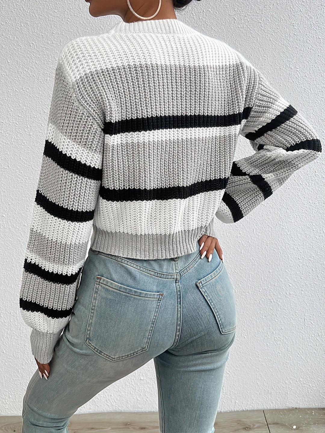 Linnea | Striped Round-Neck Sweater
