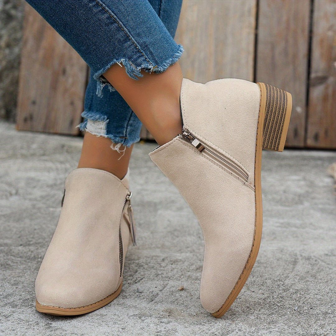 Winifred | Timeless Side-Zip Ankle Boots