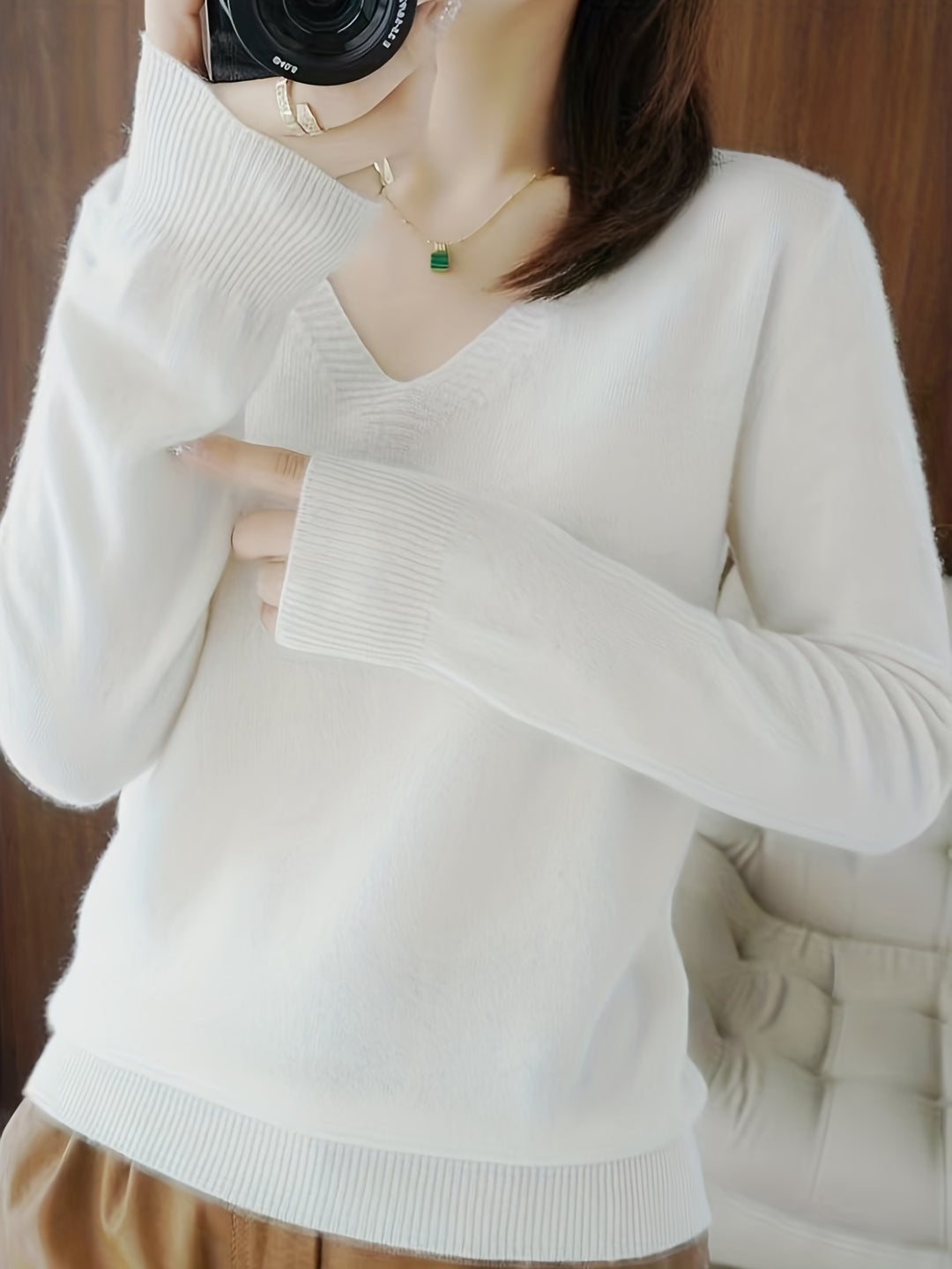 Deborah | Relaxed V-Neck Sweater