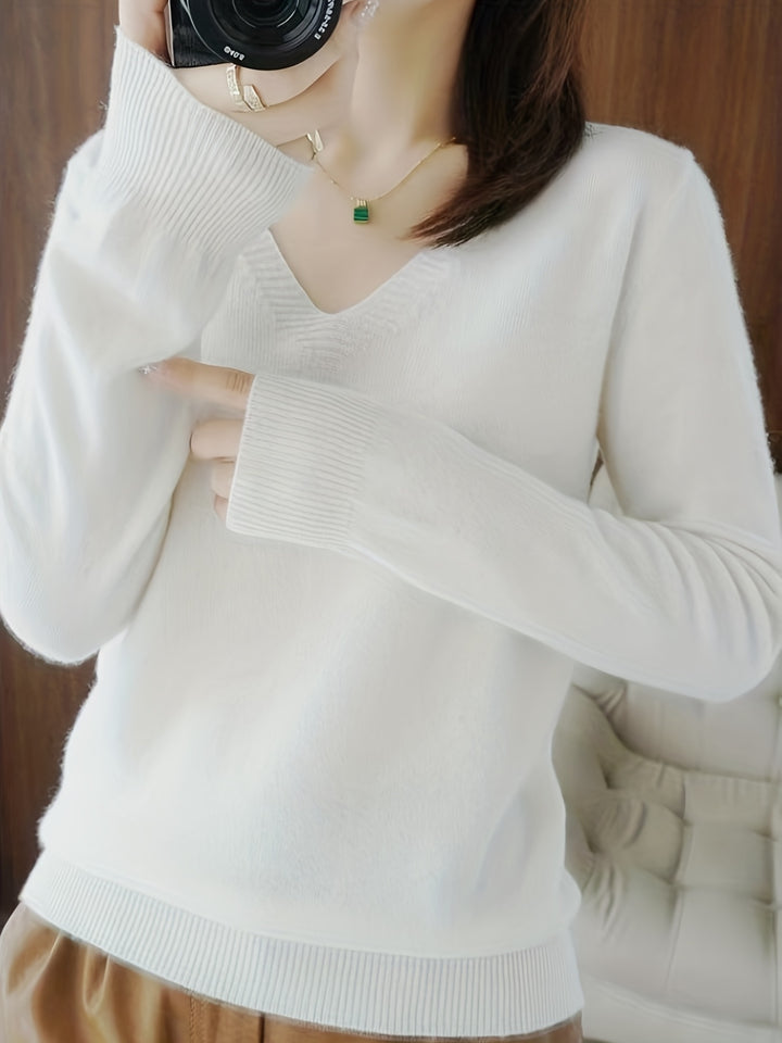 Deborah | Relaxed V-Neck Sweater