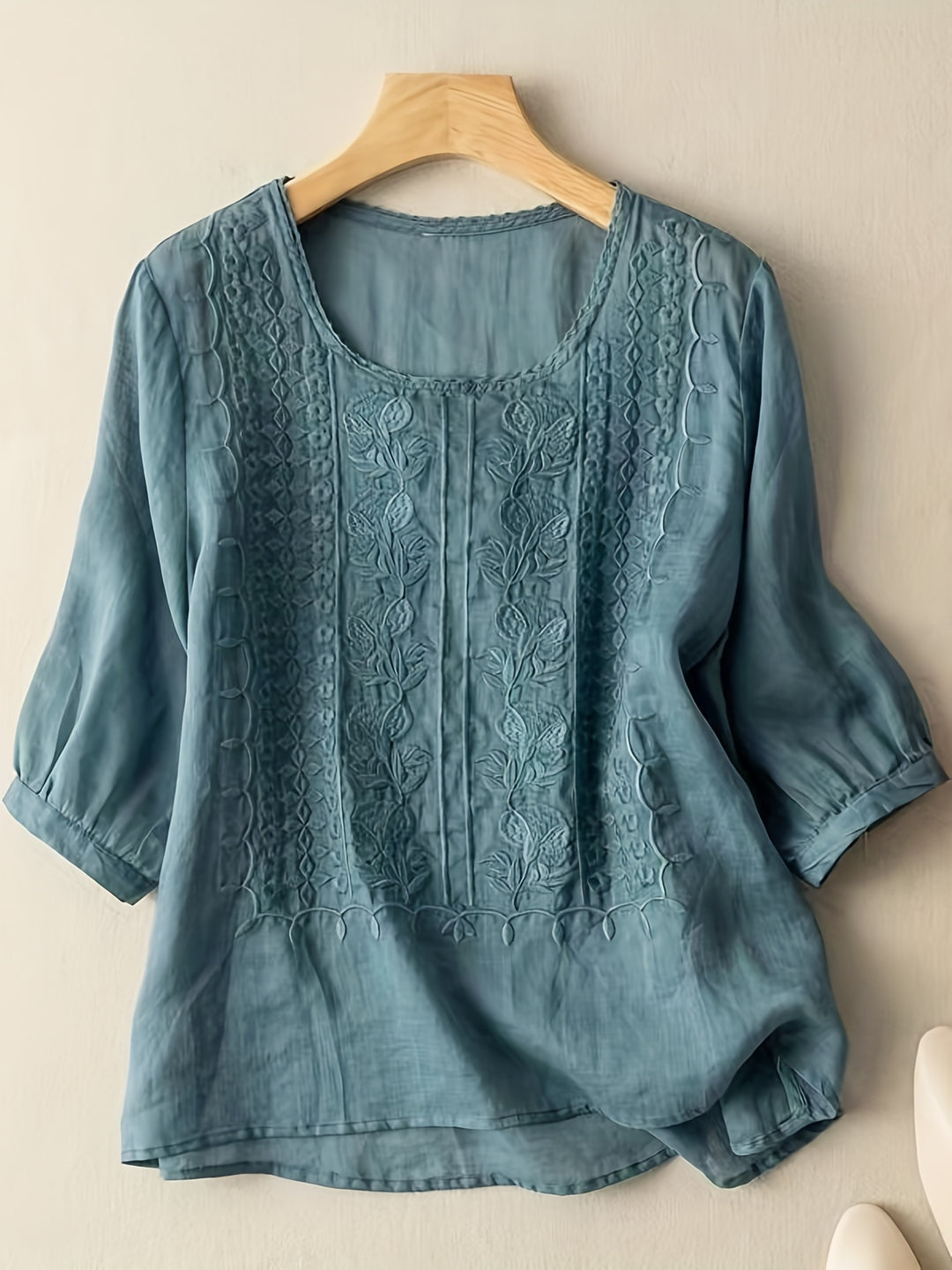Rosetta | Embroidered Relaxed Blouse