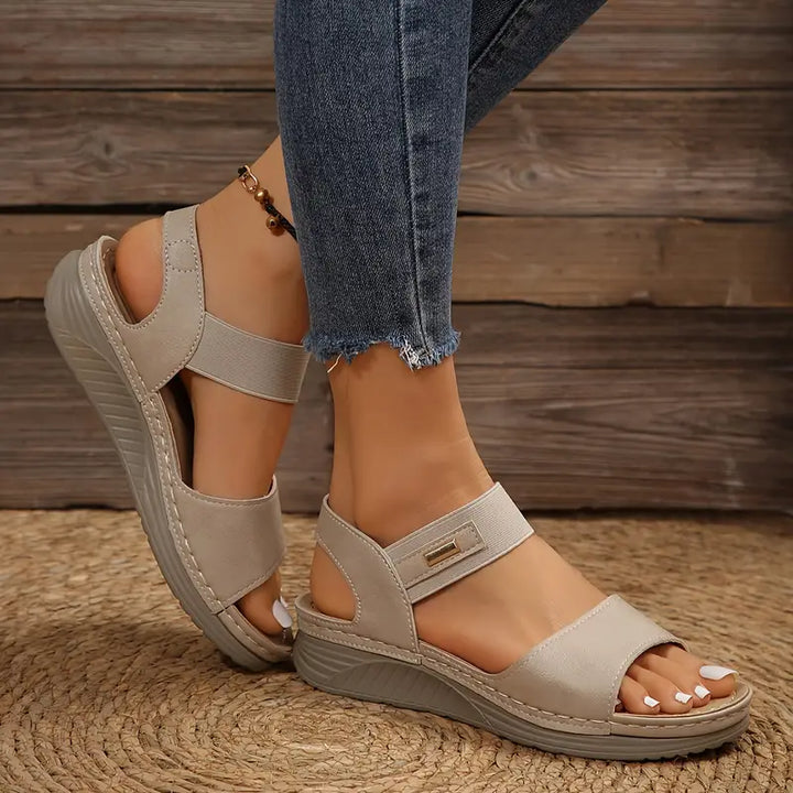 Lotte | Retro Comfort Everyday Sandals