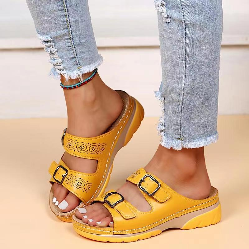 Rosanna | Comfort-Cushioned Slide Sandals
