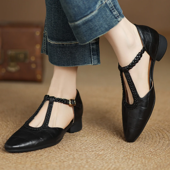 Freya | Classic Strap Shoes