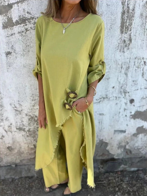 Octavia | Stylish Round Neck Two Piece Set