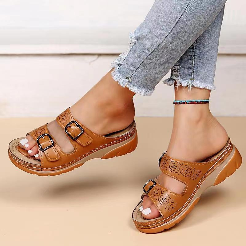 Rosanna | Comfort-Cushioned Slide Sandals