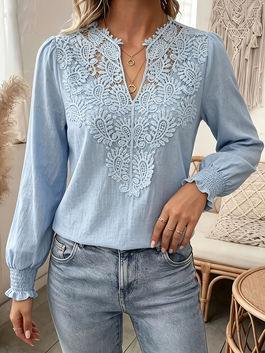 Harriet | Refined Lace-Detail Blouse