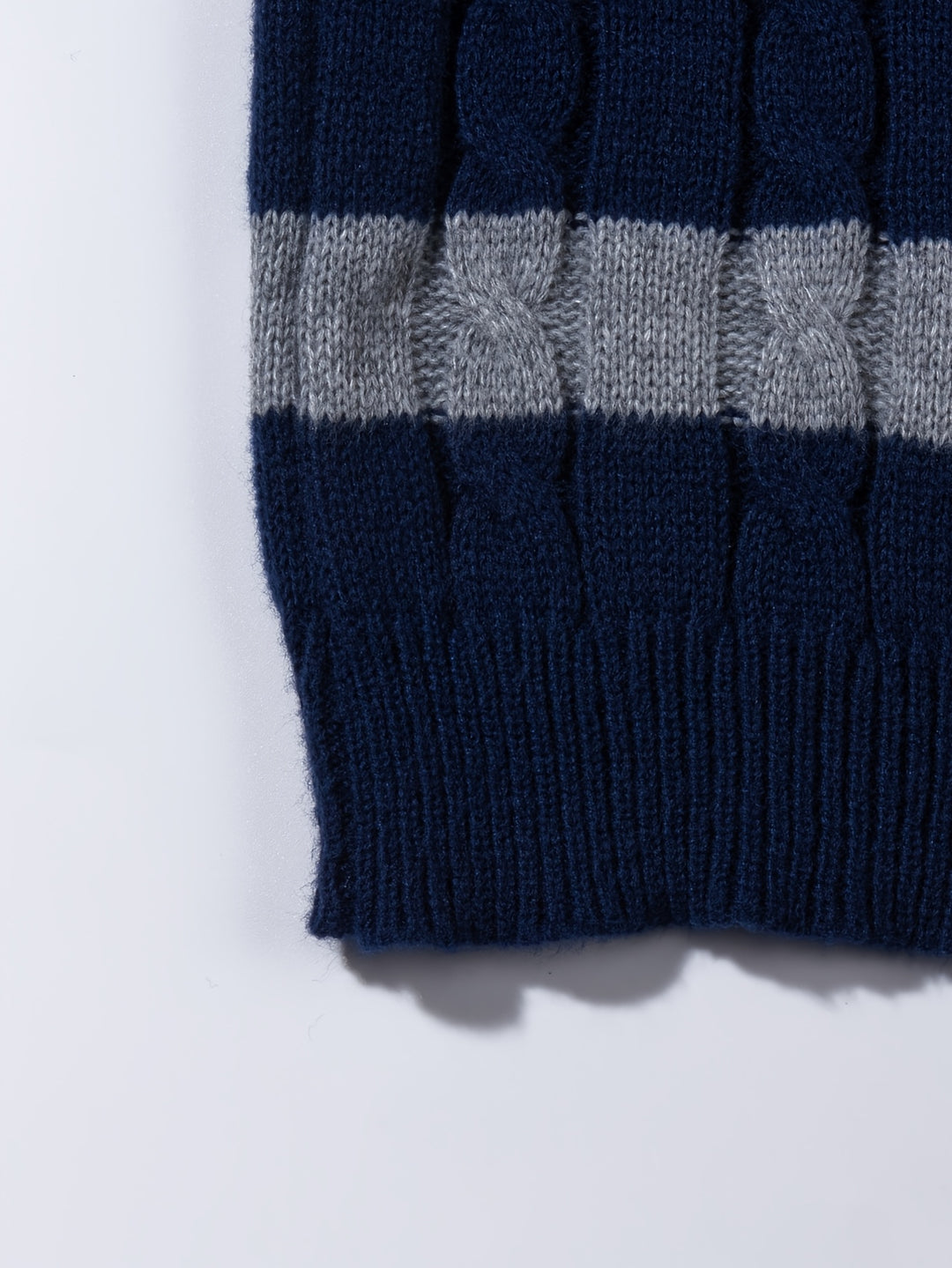 Nigel | Textured Cable-Knit Jumper