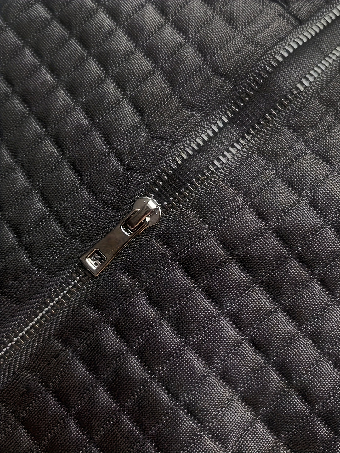 Elodie | Textured Quarter-Zip Pullover