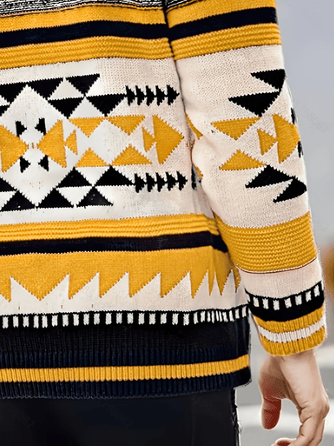 Rylan | Patterned Zip-Up Cardigan
