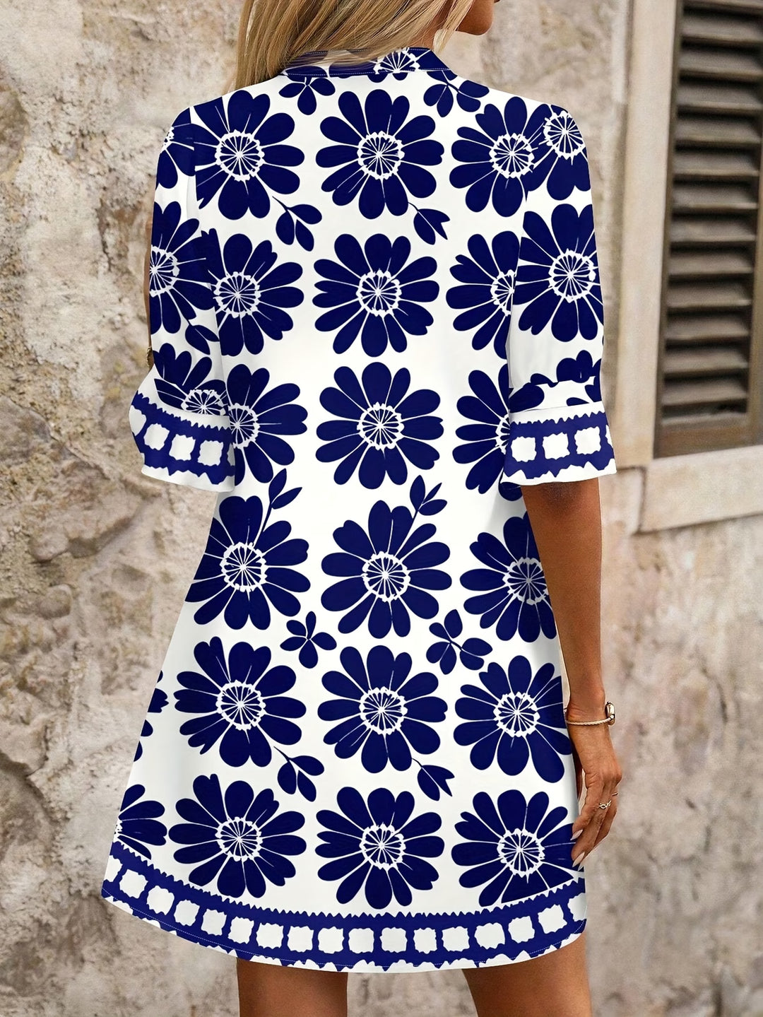 Violetta | Elegant Mid Sleeve Floral Dress