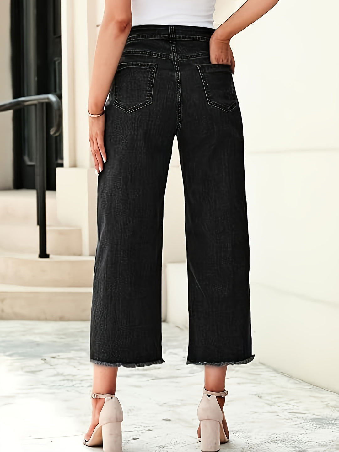 Ramona | Washed Straight-Leg Cropped Jeans