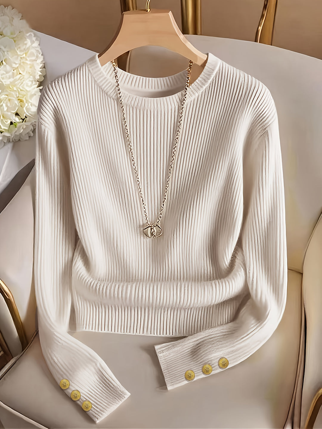 Gwendolyn | Ribbed Button-Cuff Jumper