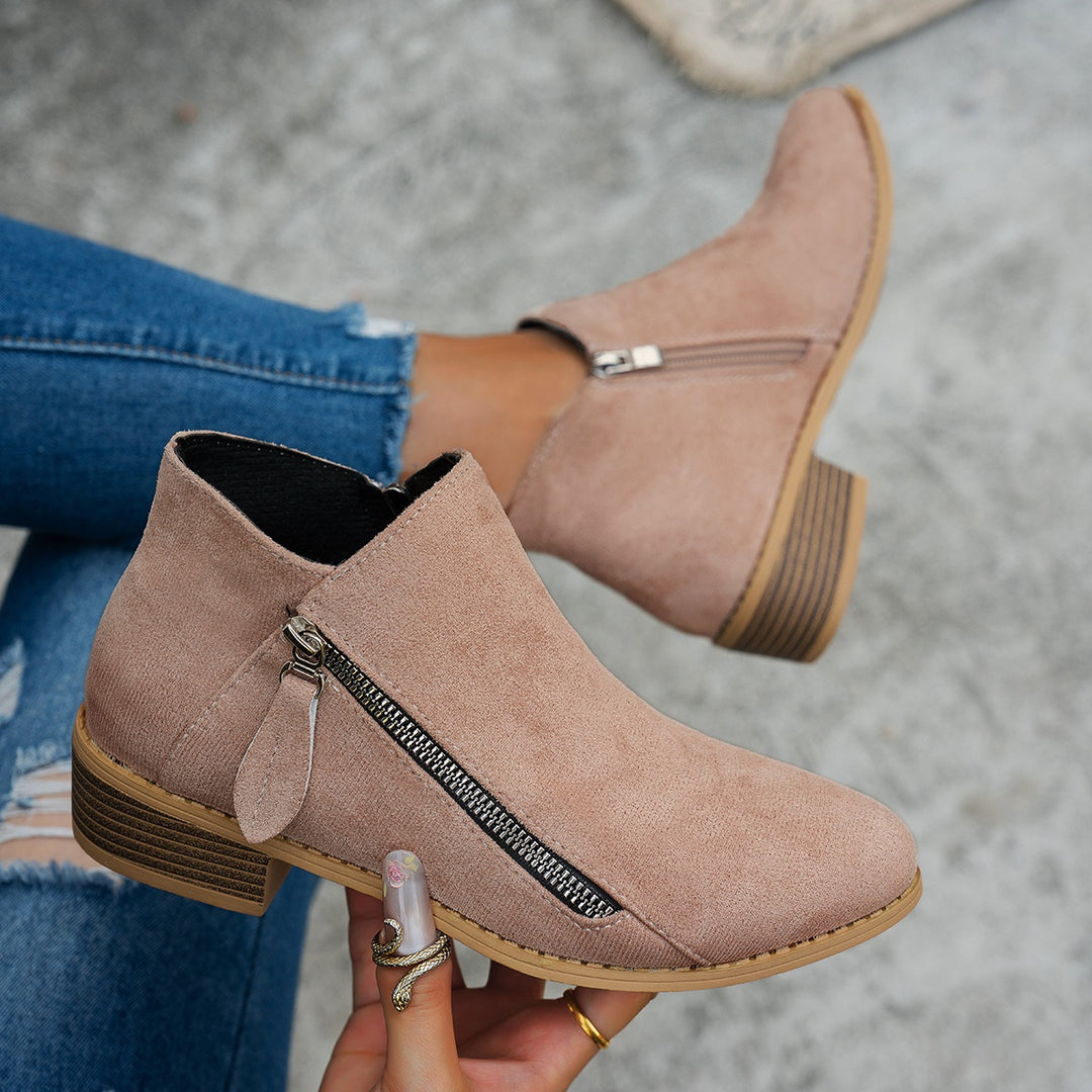 Winifred | Timeless Side-Zip Ankle Boots