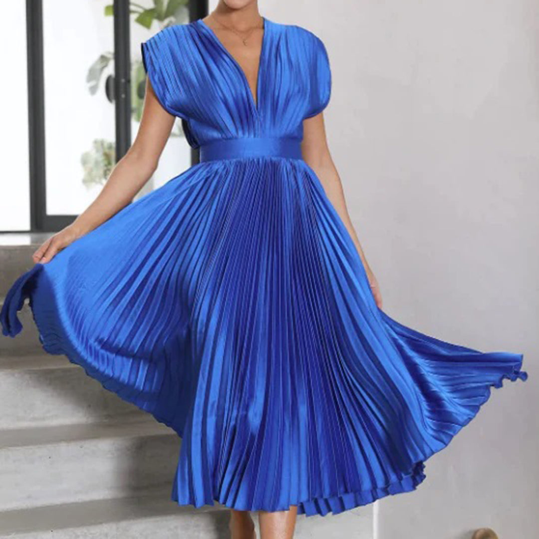 Kimberley | Stylish Sleeveless V-Neck Dress