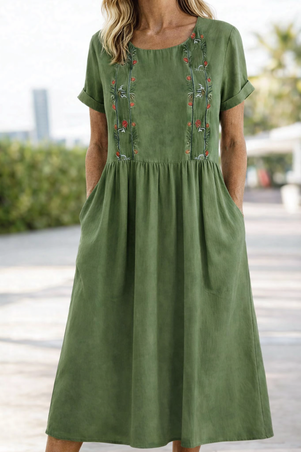 Trixie | Elegant Floral Summer Midi Dress