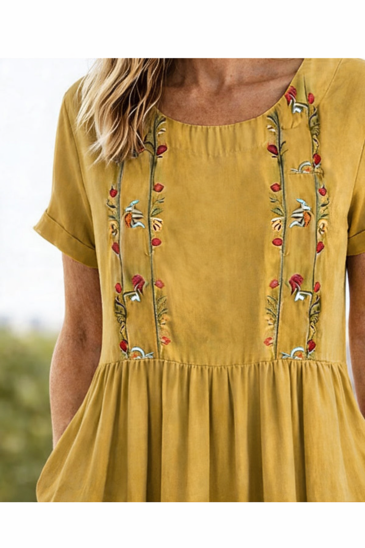 Trixie | Elegant Floral Summer Midi Dress