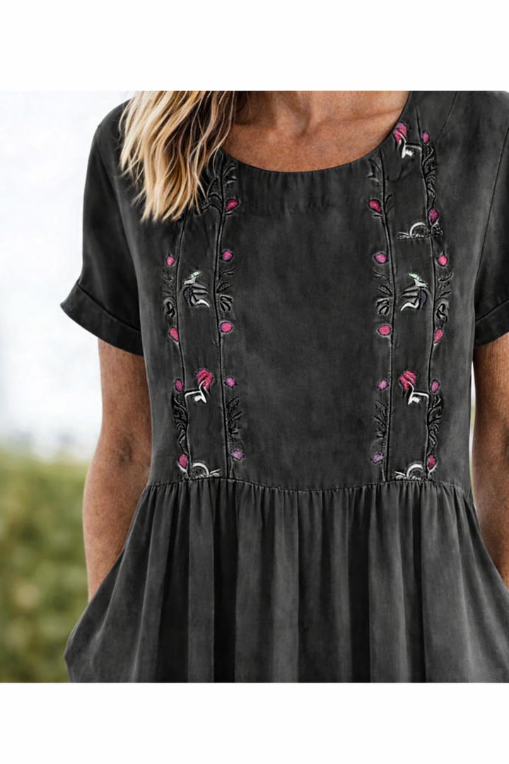 Trixie | Elegant Floral Summer Midi Dress