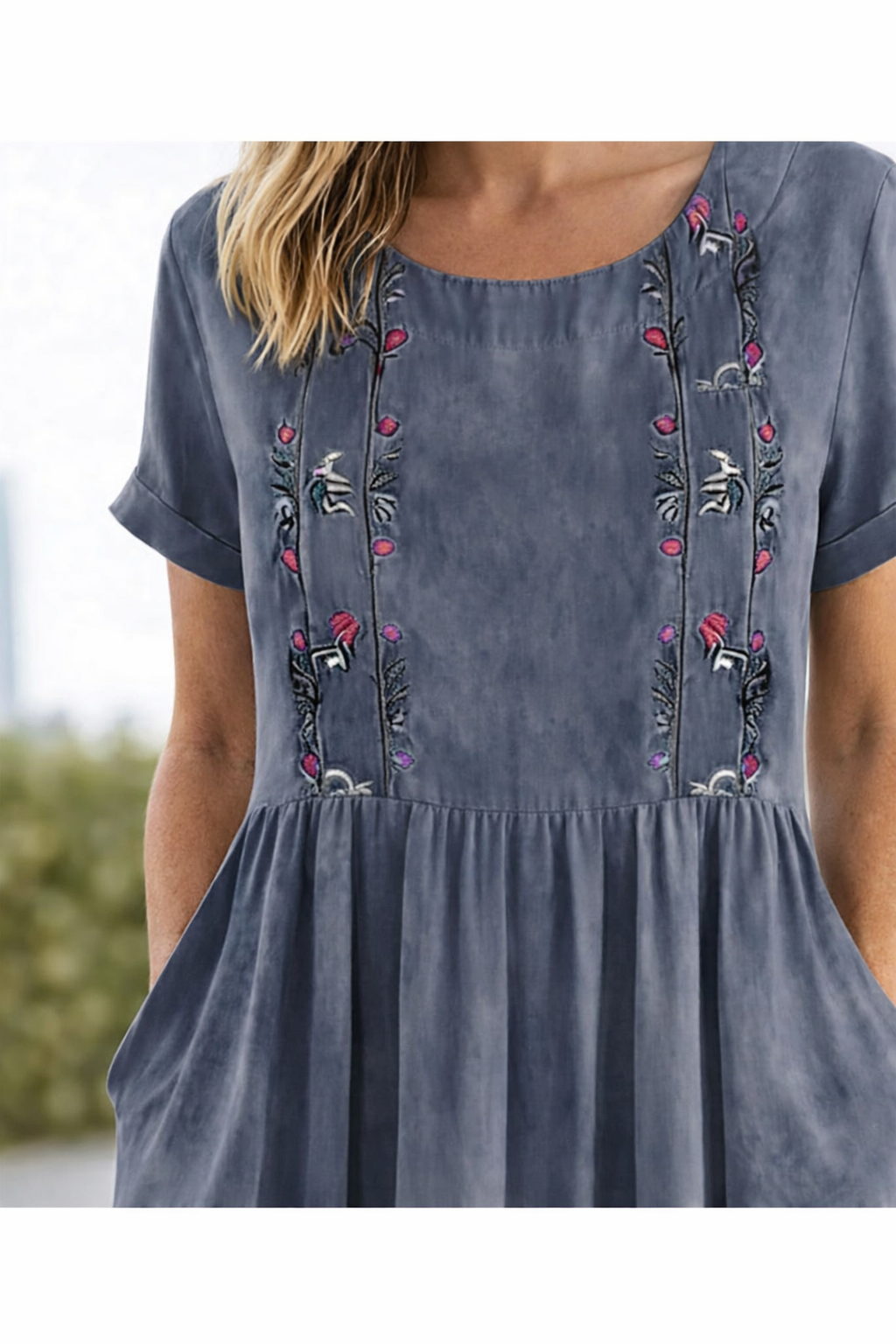 Trixie | Elegant Floral Summer Midi Dress