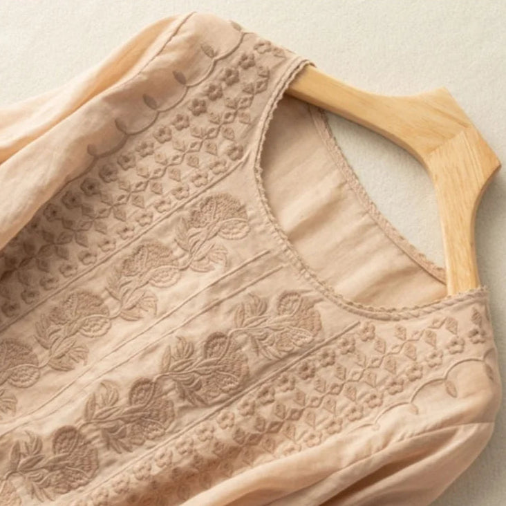 Milly | Elegant Round Neck Lace Blouse