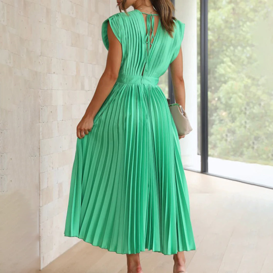 Kimberley | Stylish Sleeveless V-Neck Dress