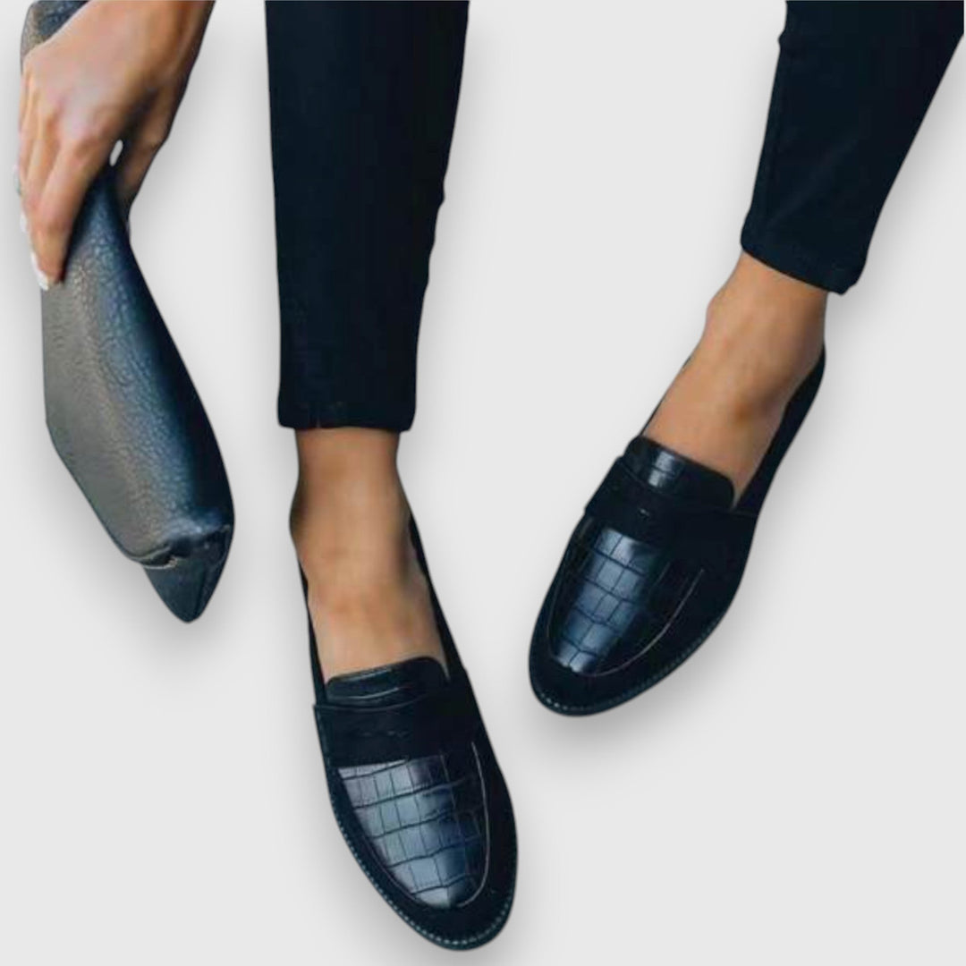 Sara | Classic Everyday Loafer