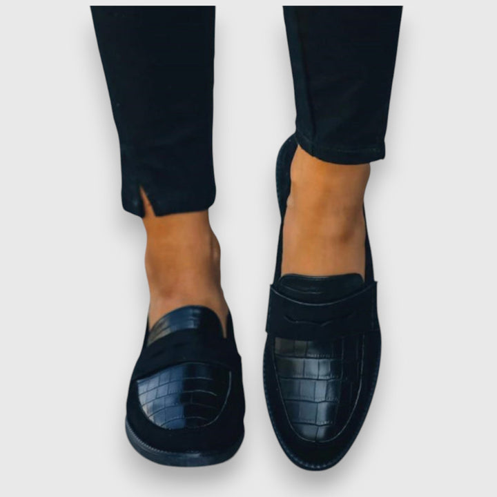 Sara | Classic Everyday Loafer