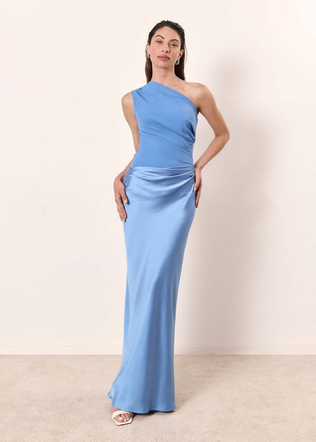 Isabella | Elegant One Sleeve Maxi Dress