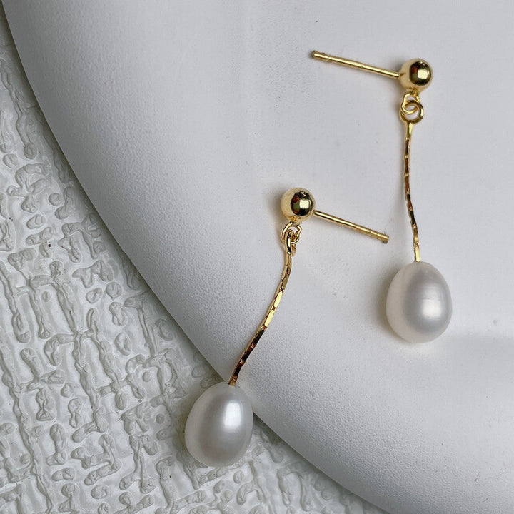 Anneliese | Graceful Drop Earrings