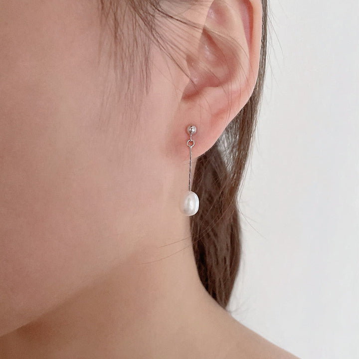 Anneliese | Graceful Drop Earrings