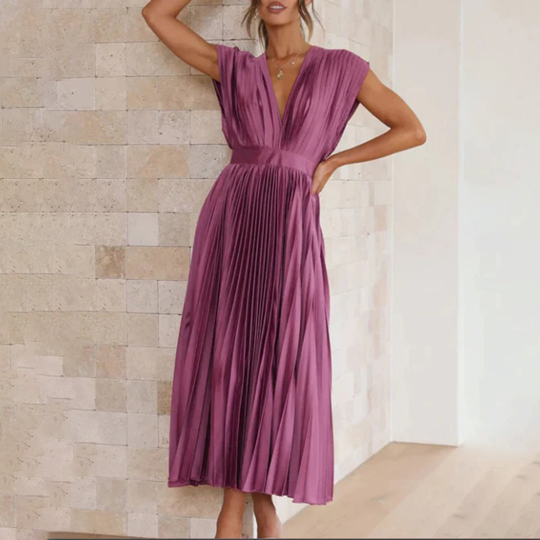 Kimberley | Stylish Sleeveless V-Neck Dress