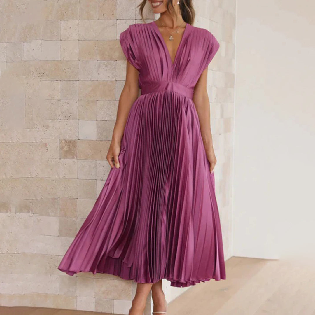 Kimberley | Stylish Sleeveless V-Neck Dress