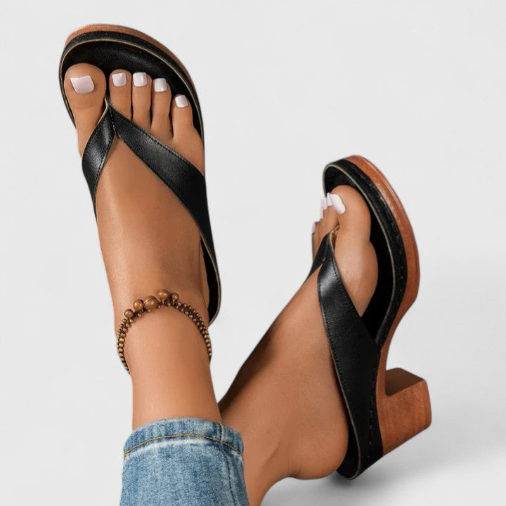 Leanne | Minimalist Block Heel Slide Sandal