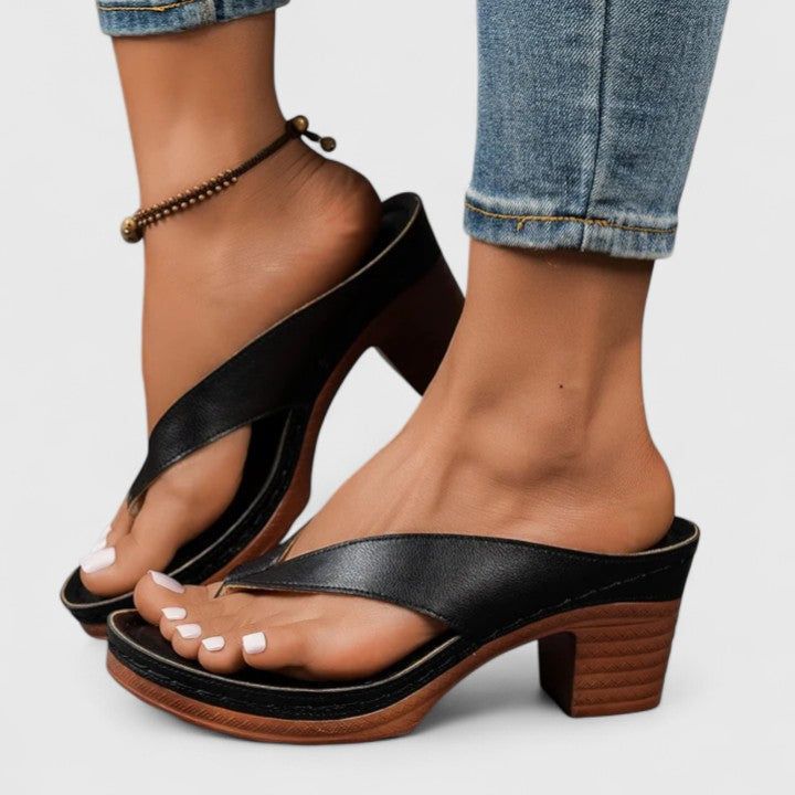 Leanne | Minimalist Block Heel Slide Sandal