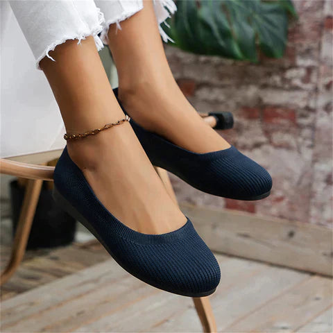 Lina | Classic Woven Slip-On Flats