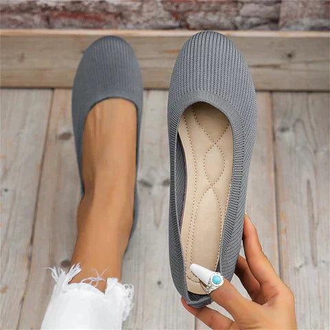 Lina | Classic Woven Slip-On Flats