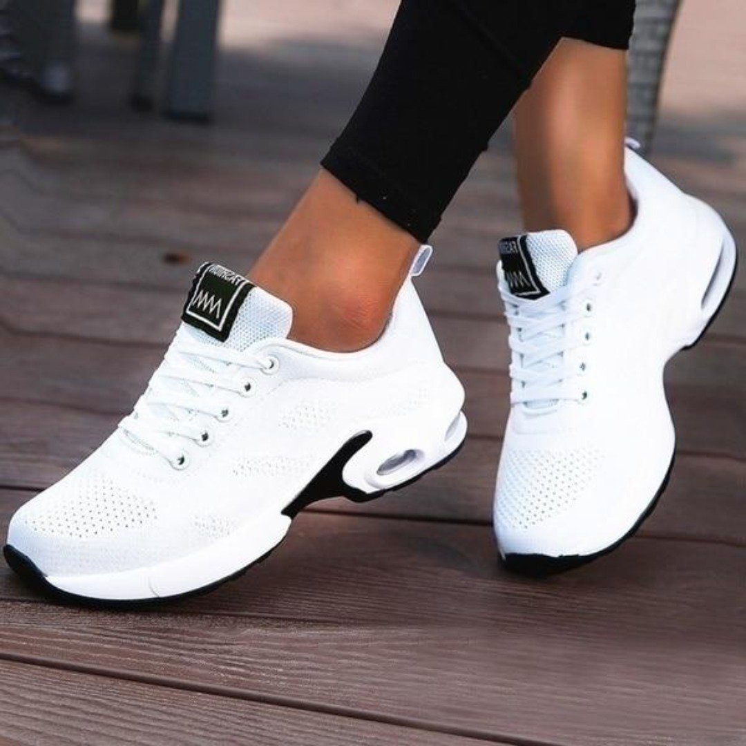 Nova | Lightweight Mesh Running Sneakers