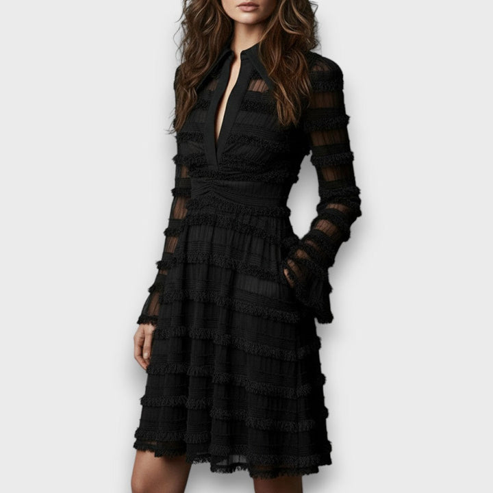 Cornelia | Timeless V-Neck Long Sleeve Dress