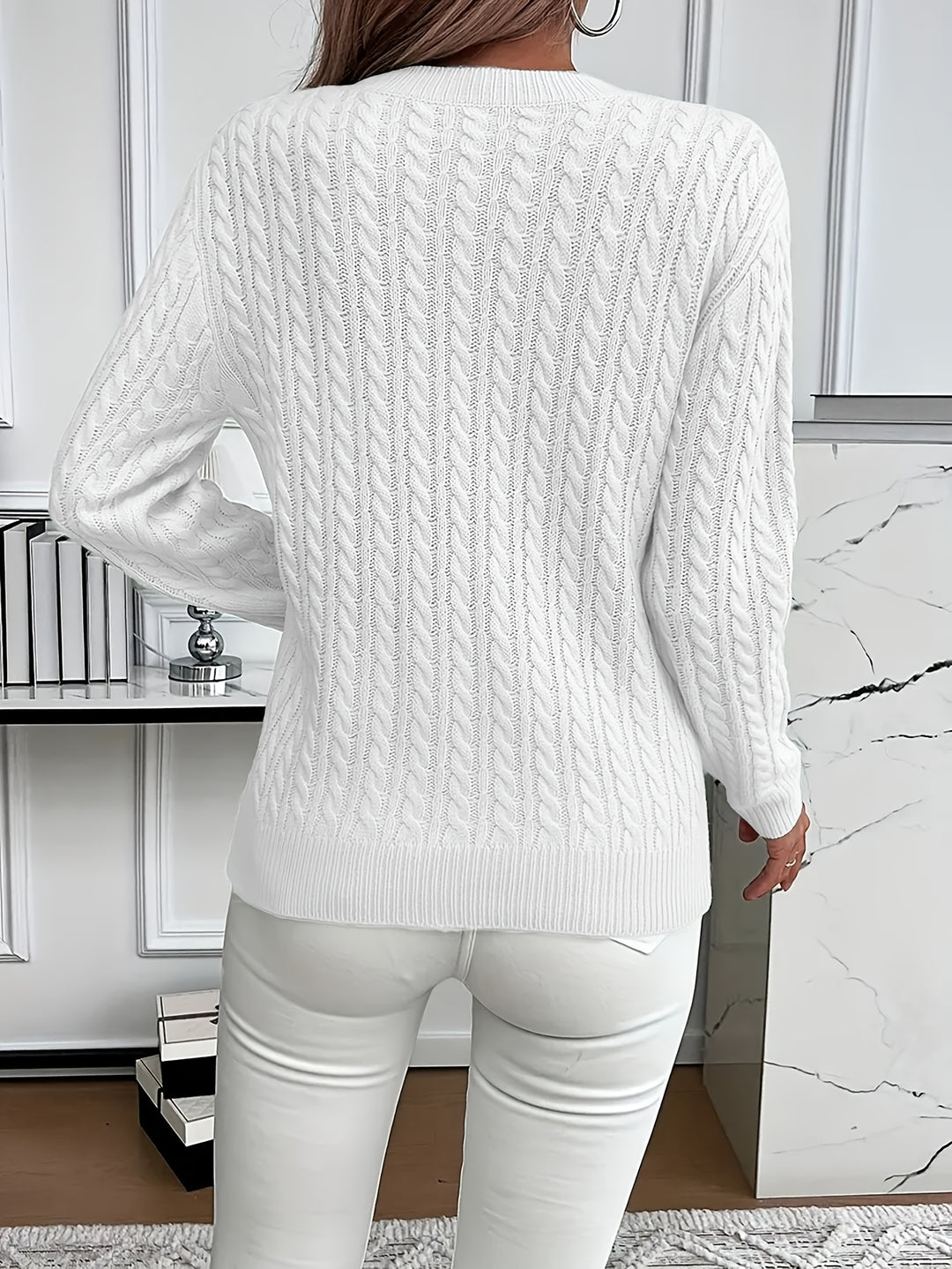 Lorelei | Cable-Knit Round Neck Sweater