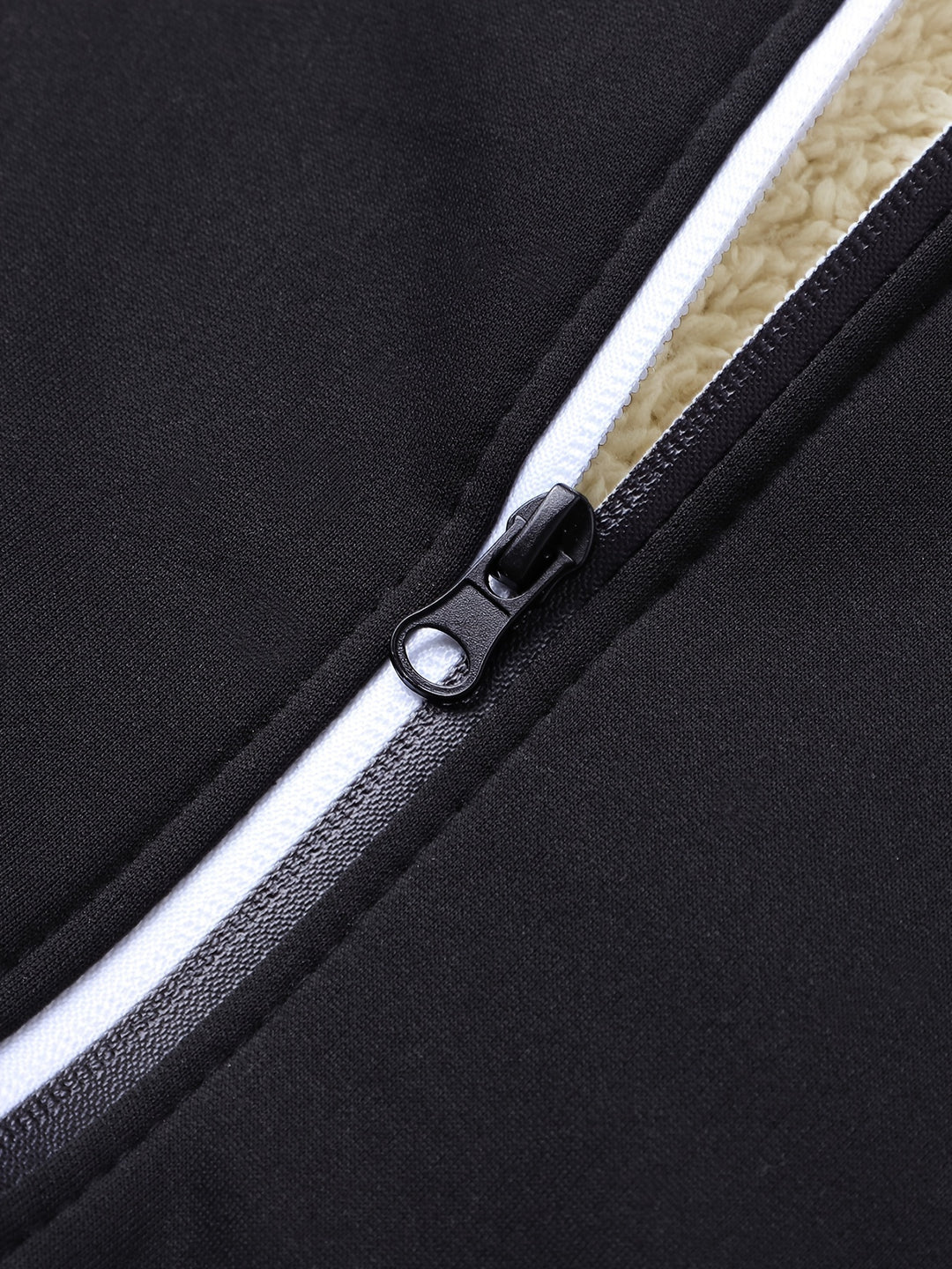 Douglas | Cosy Hooded Zip-Up Jacket