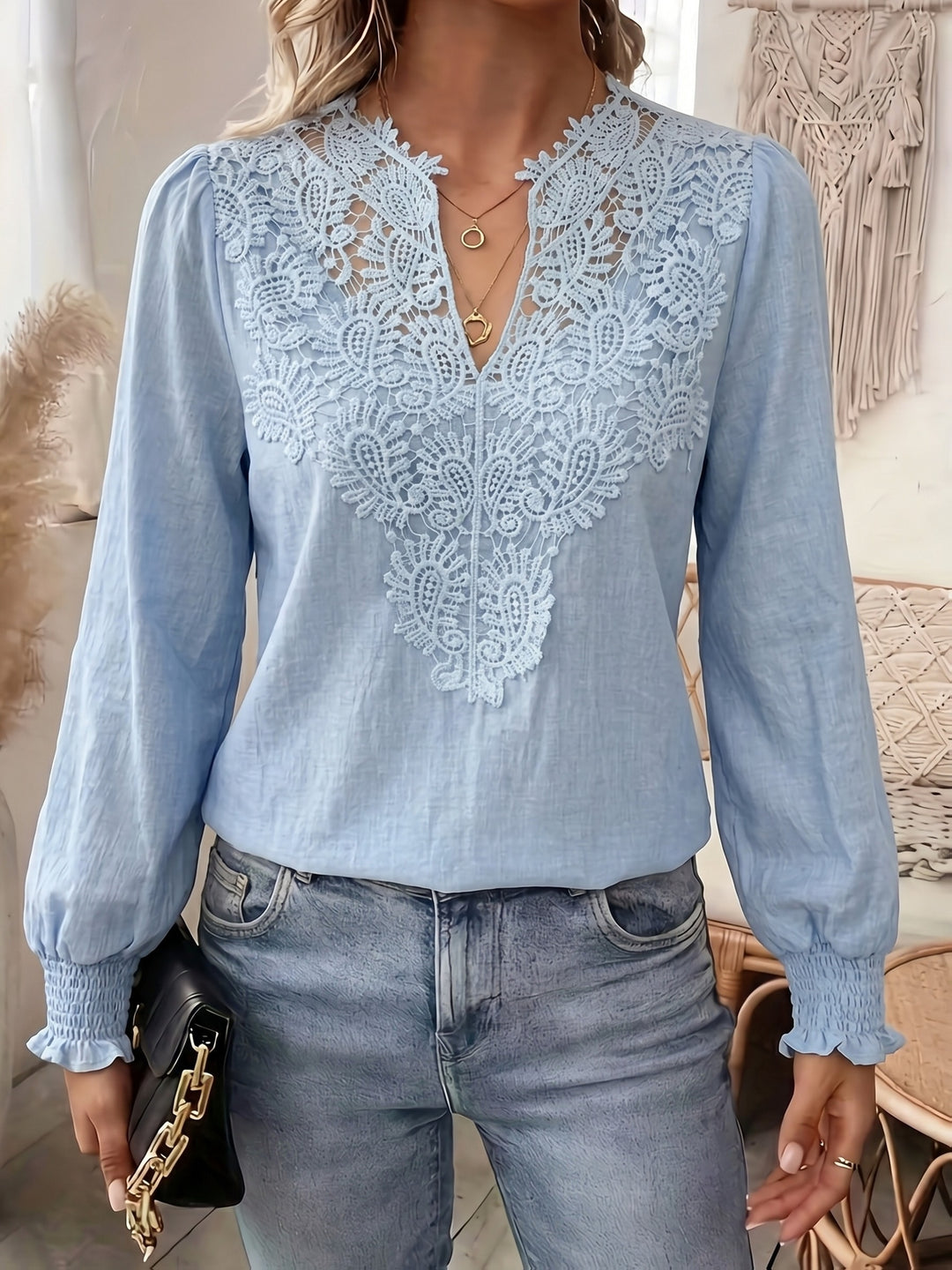 Harriet | Refined Lace-Detail Blouse
